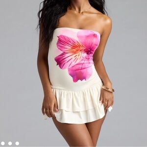 Windsor On Island Time Strapless Floral Romper